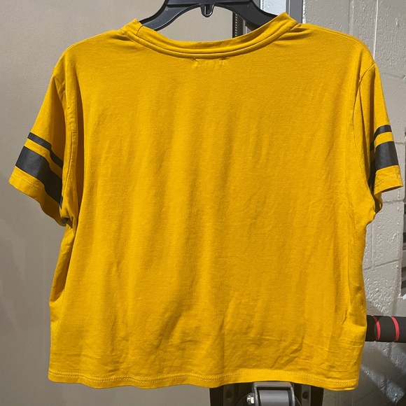 🌟Heart & Hips Yellow Cropped T-Shirt Size Large | Striped Sleeve Varsity Style - Picture 2 of 5